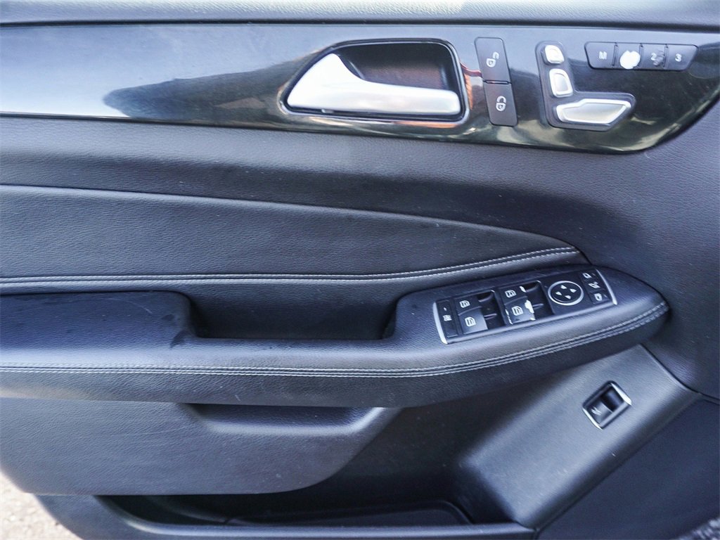 Used 2018 Mercedes-Benz GLE 350 4MATIC image 18