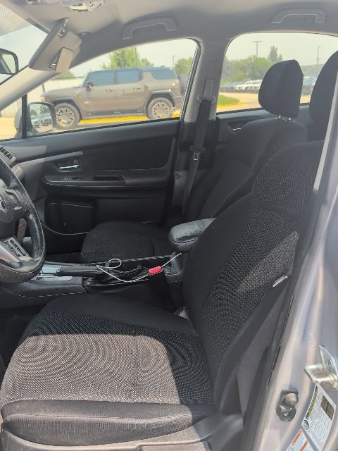 Used 2014 Subaru Impreza 2.0i Premium w/ All-Weather Package w/CVT AWD/4WD image 2