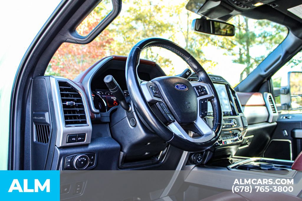 Used 2022 Ford F450 Platinum image 31