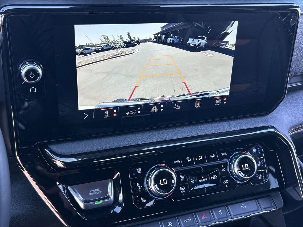 Used 2025 GMC Sierra 1500 AT4 w/ AT4 Premium Package AWD/4WD image 15