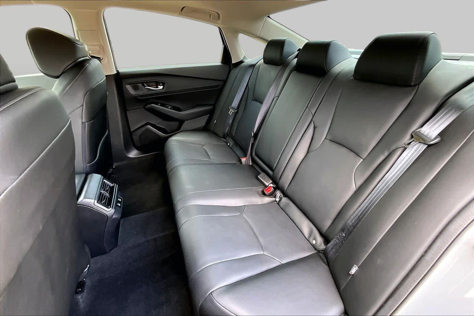 Used 2025 Honda Accord Touring image 21