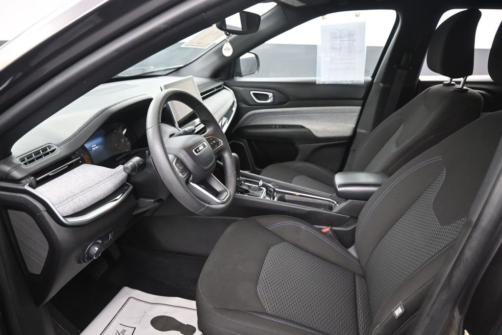 Used 2023 Jeep Compass Sport AWD/4WD image 22
