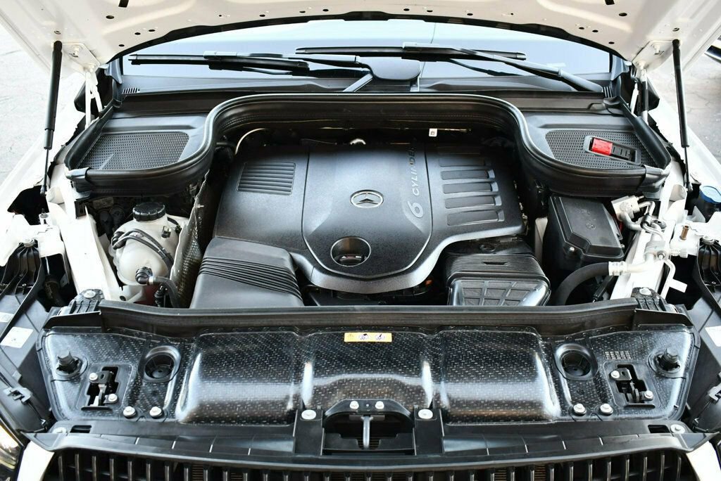 Used 2024 Mercedes-Benz GLE 450 4MATIC image 55