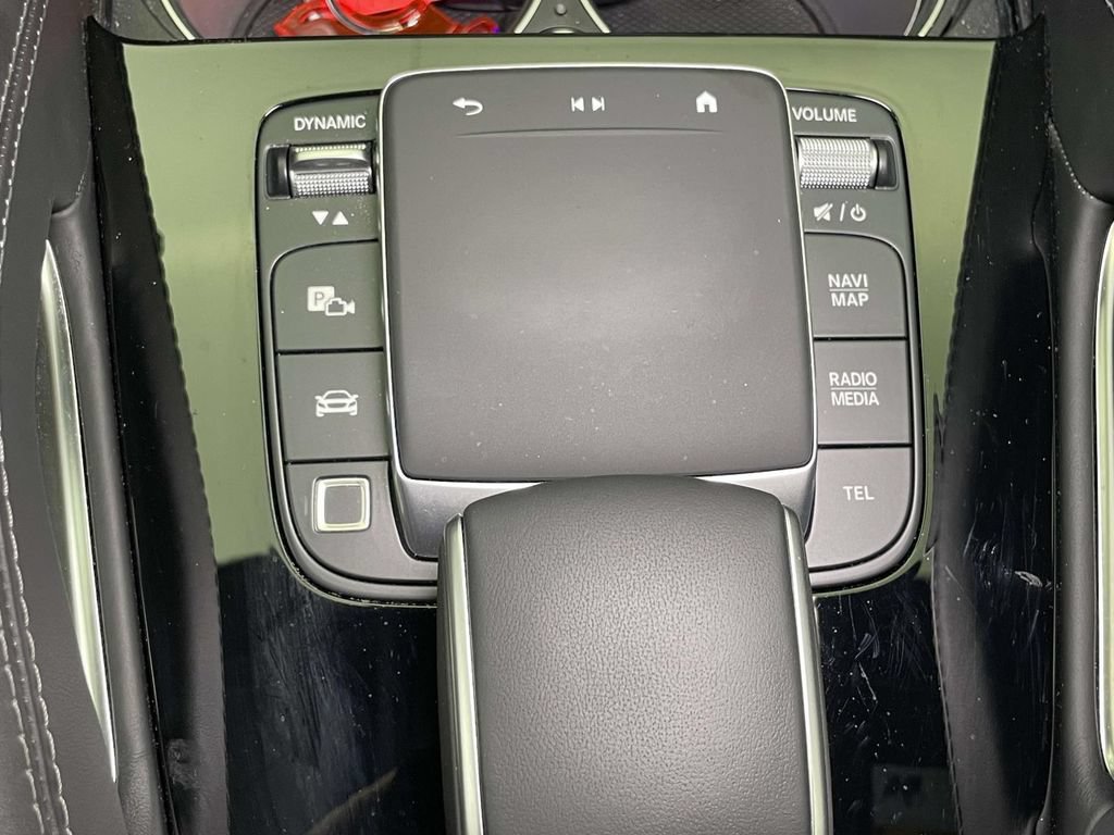 Used 2025 Mercedes-Benz GLS 580 4MATIC image 29