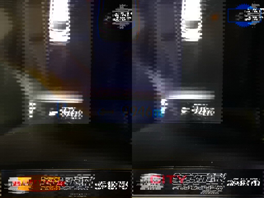 Used 2024 Toyota Sienna LE image 18