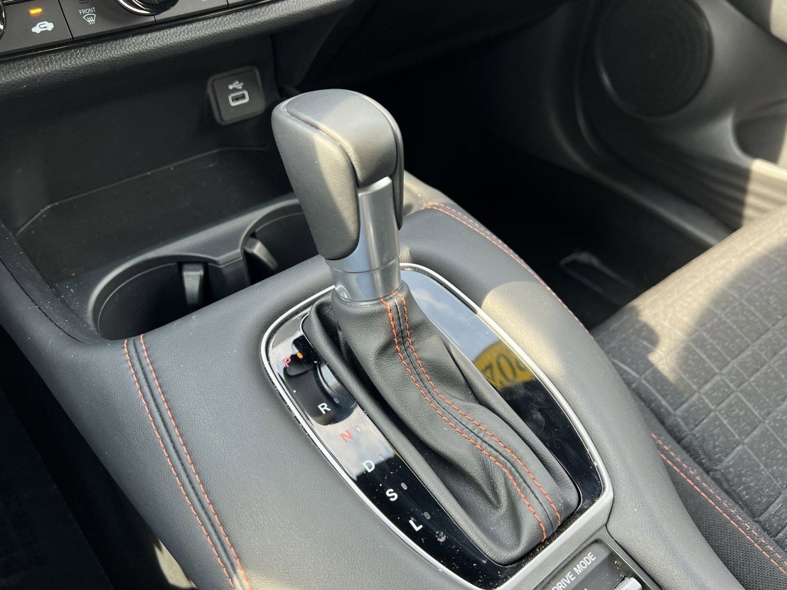 Used 2025 Honda HR-V Sport image 19