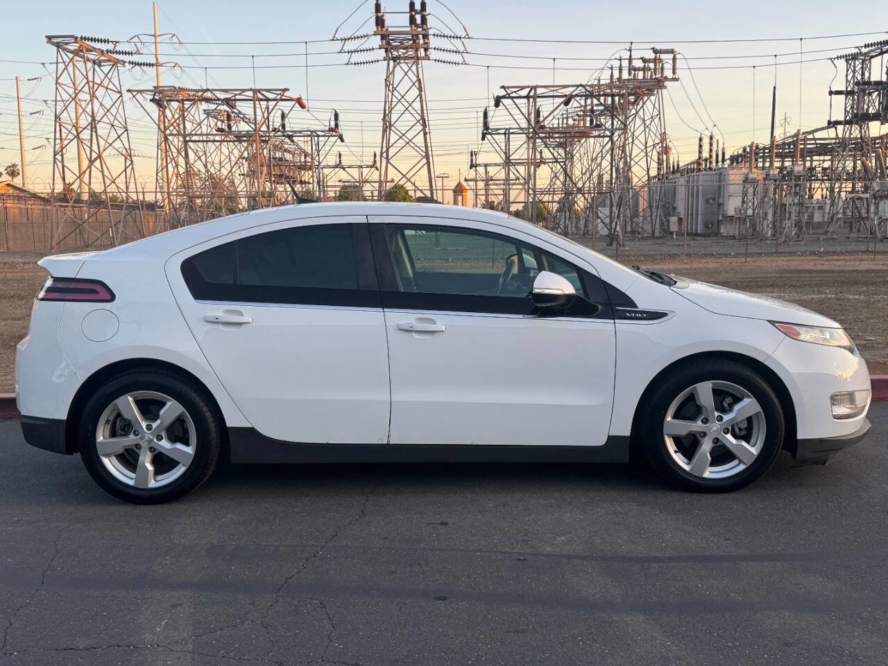 Used 2013 Chevrolet Volt Premium w/ Premium Trim Package image 8