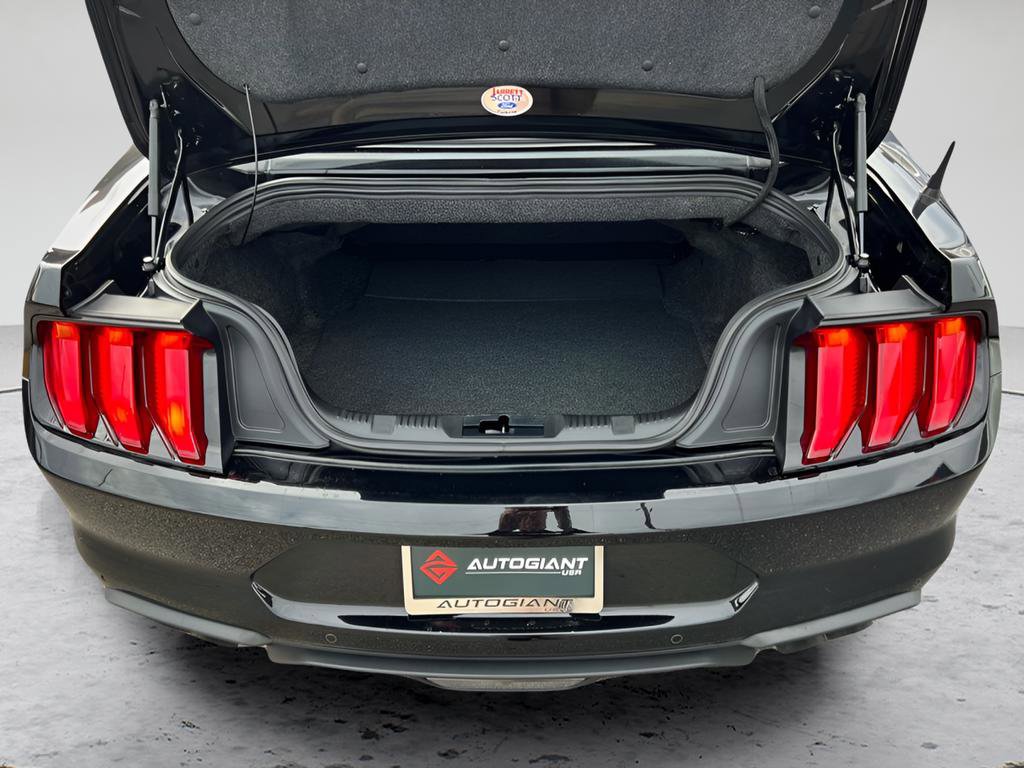 Used 2021 Ford Mustang GT Premium w/ Carbon Sport Interior Package image 20