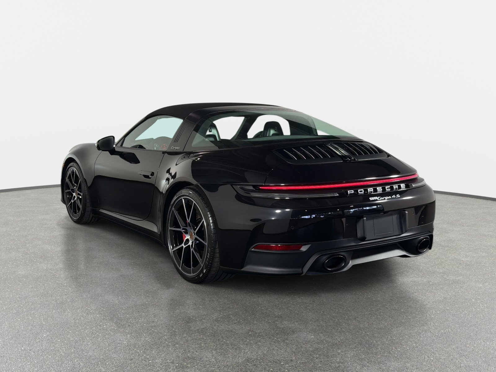 Used 2026 Porsche 911 Targa 4S AWD/4WD image 5
