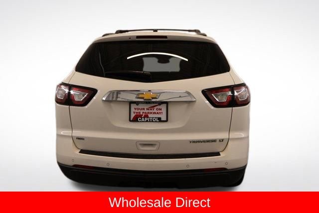Used 2013 Chevrolet Traverse LT image 3