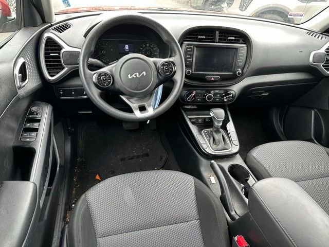 Used 2022 Kia Soul LX FWD image 10
