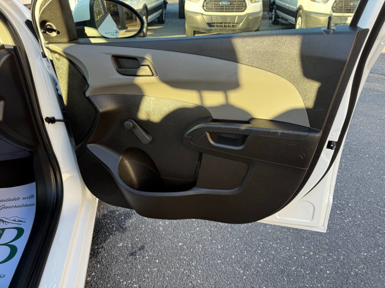 Used 2018 Chevrolet Sonic LT image 23