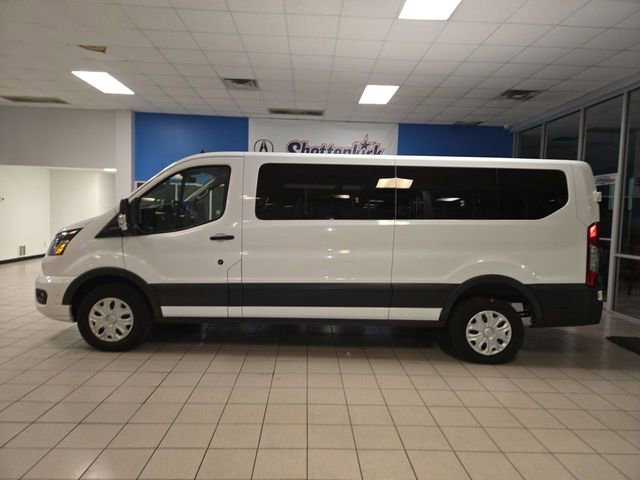 Used 2023 Ford Transit 350 XLT RWD image 5