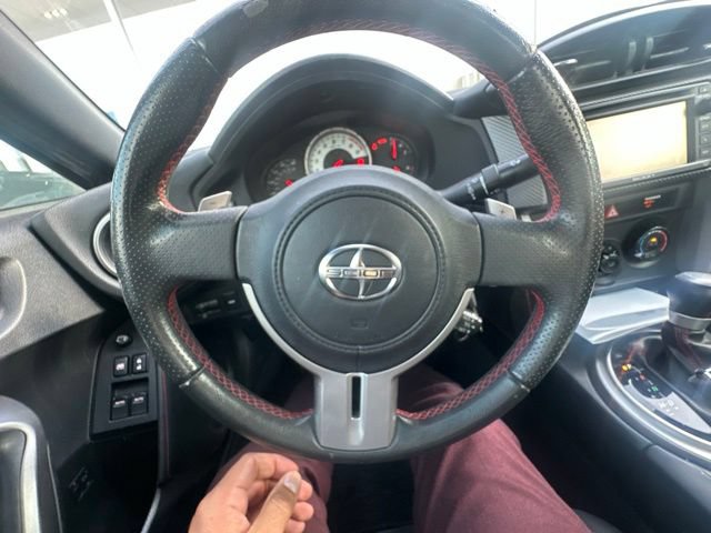 Used 2015 Scion FR-S RWD image 12