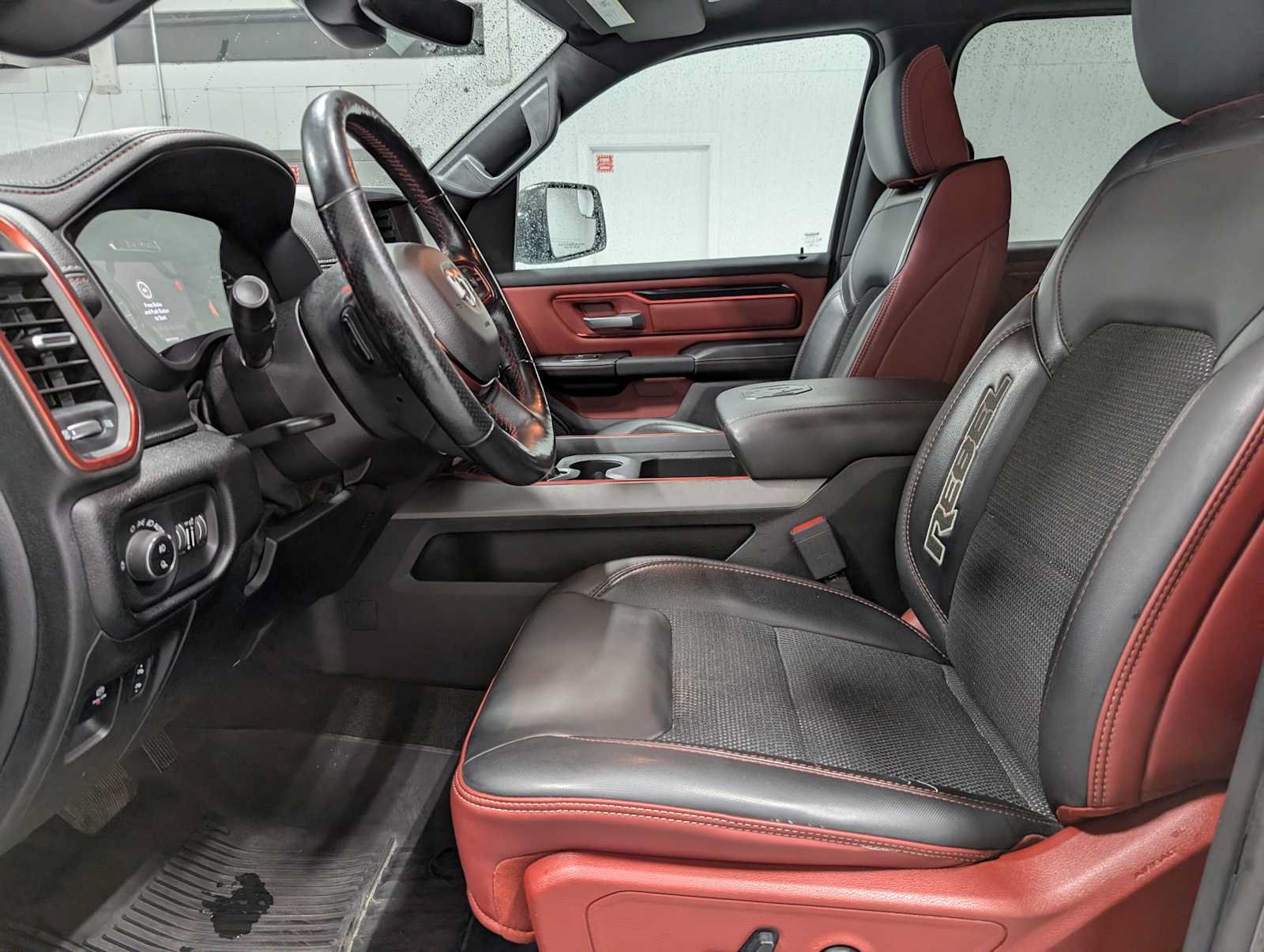 Used 2019 RAM 1500 Rebel w/ Rebel Level 1 Equipment Group AWD/4WD image 4