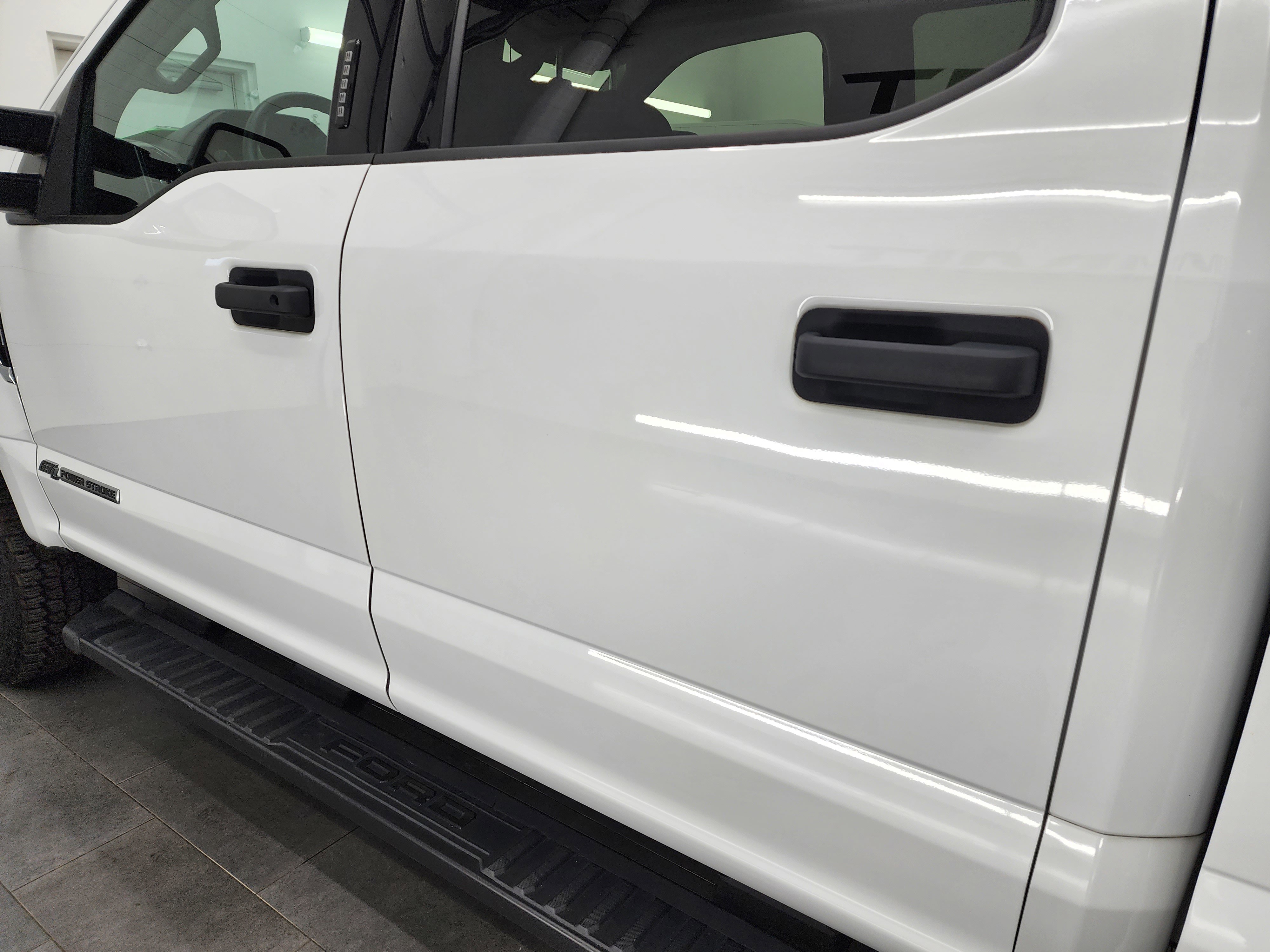 Used 2022 Ford F350 XLT w/ Black Appearance Package image 31