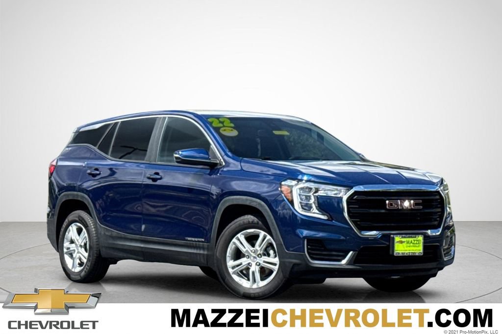Used 2022 GMC Terrain SLE w/ LPO, Floor Liner Package