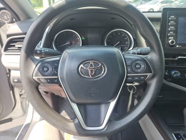 Used 2024 Toyota Camry LE FWD image 20