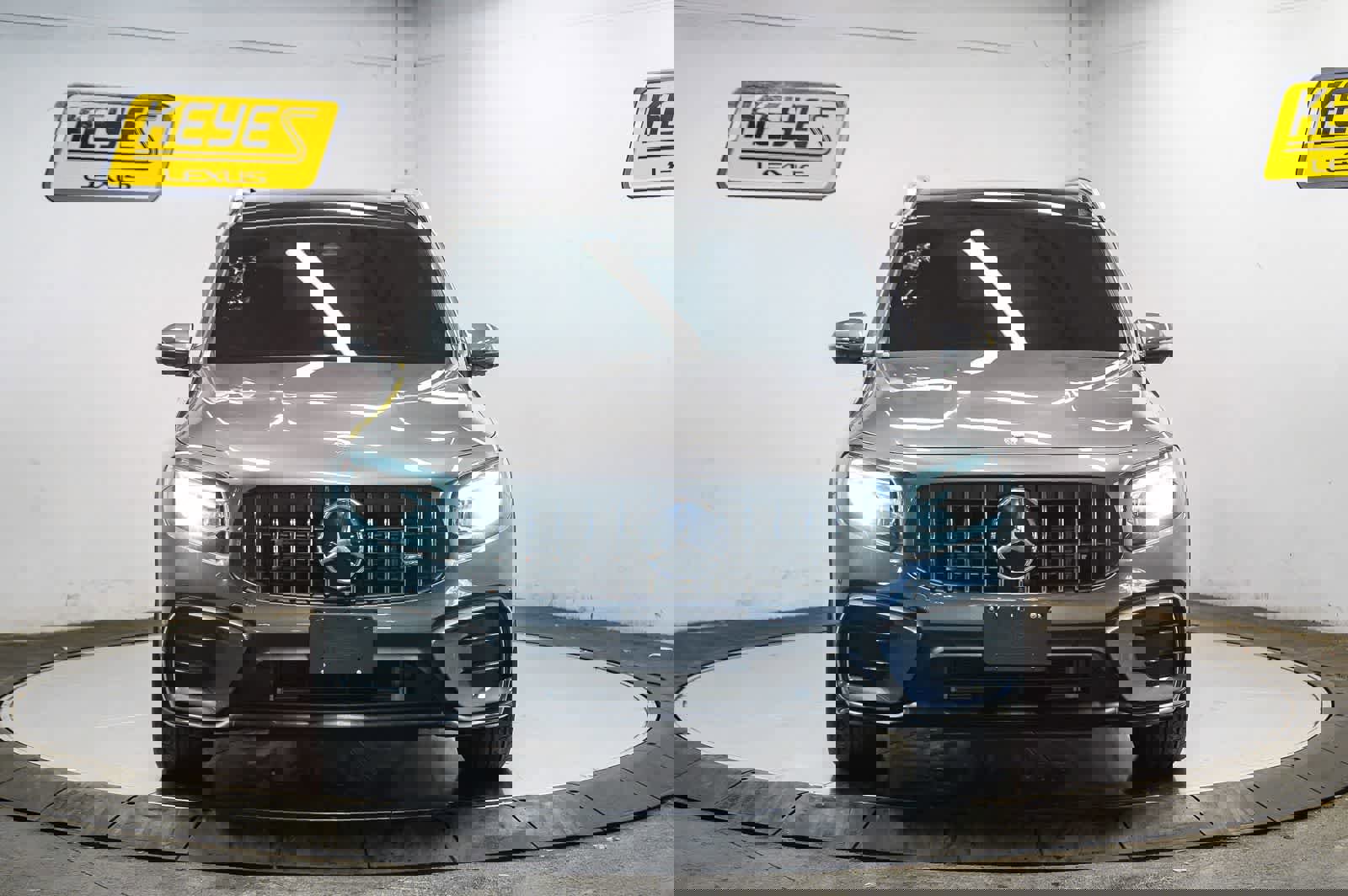 Used 2025 Mercedes-Benz GLB 35 AMG AMG GLB 35 image 6