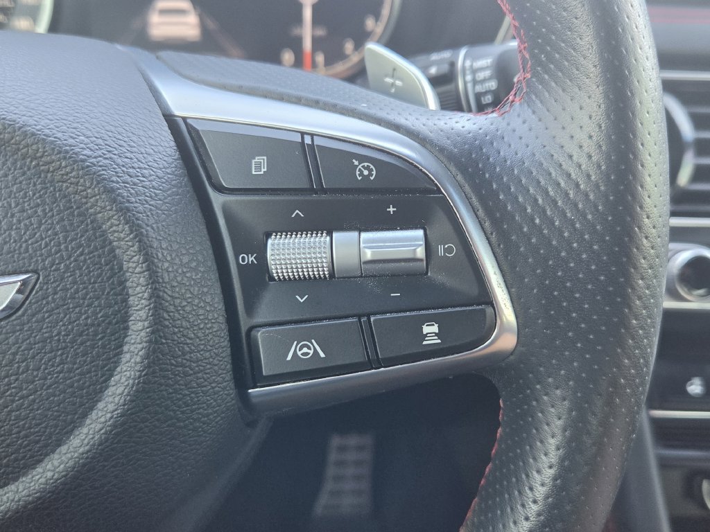 Used 2023 Genesis G70 3.3T w/ Sport Prestige Package RWD image 30
