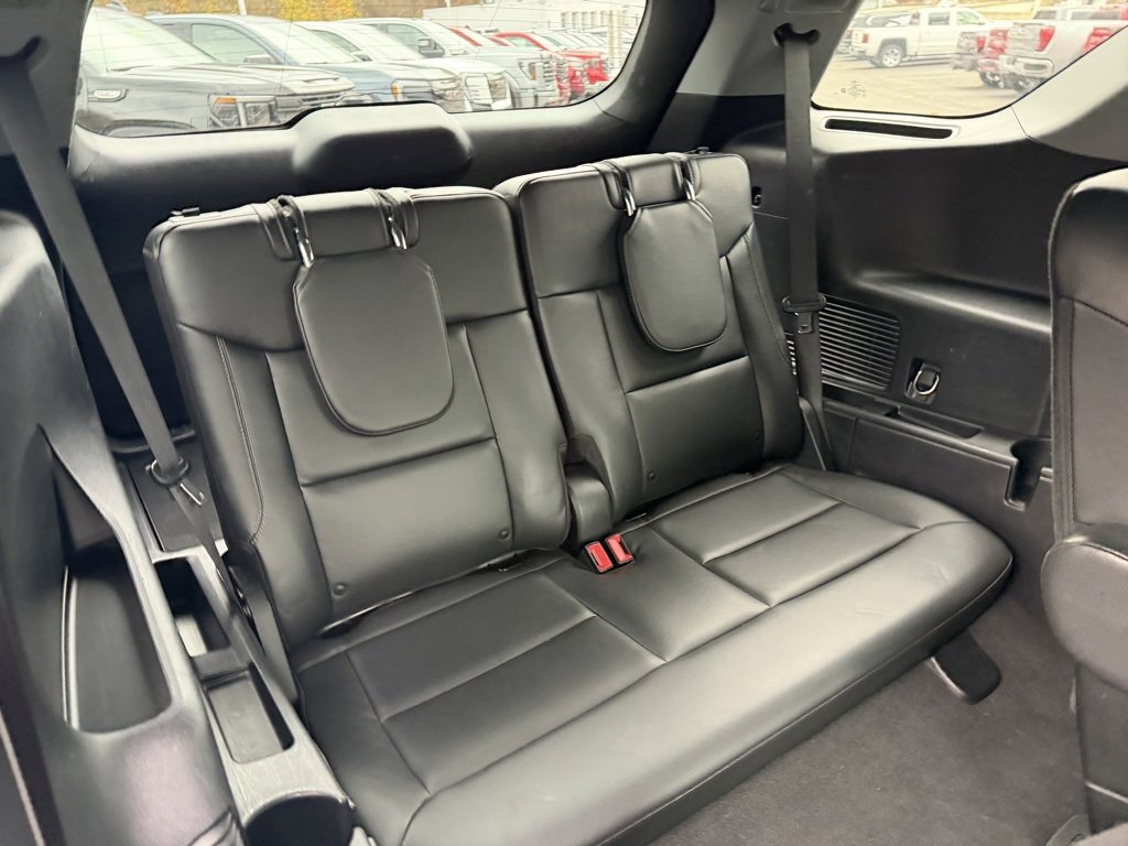 Used 2022 Ford Explorer Limited w/ Equipment Group 301A image 21