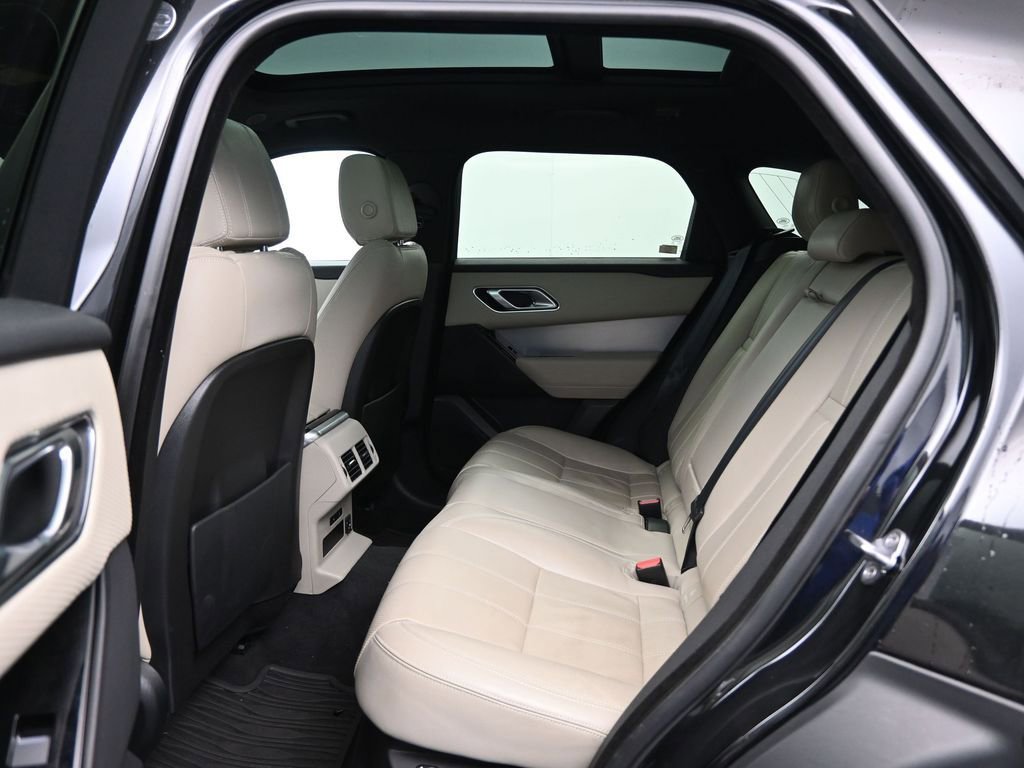 Used 2021 Land Rover Range Rover Velar R-Dynamic S image 25