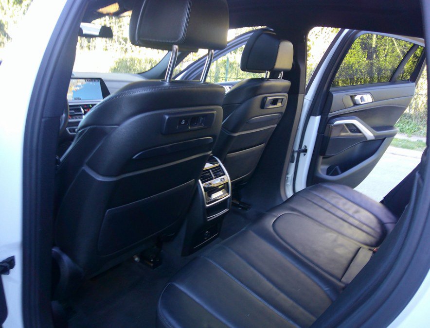 Used 2020 BMW X6 xDrive40i w/ Premium Package image 73