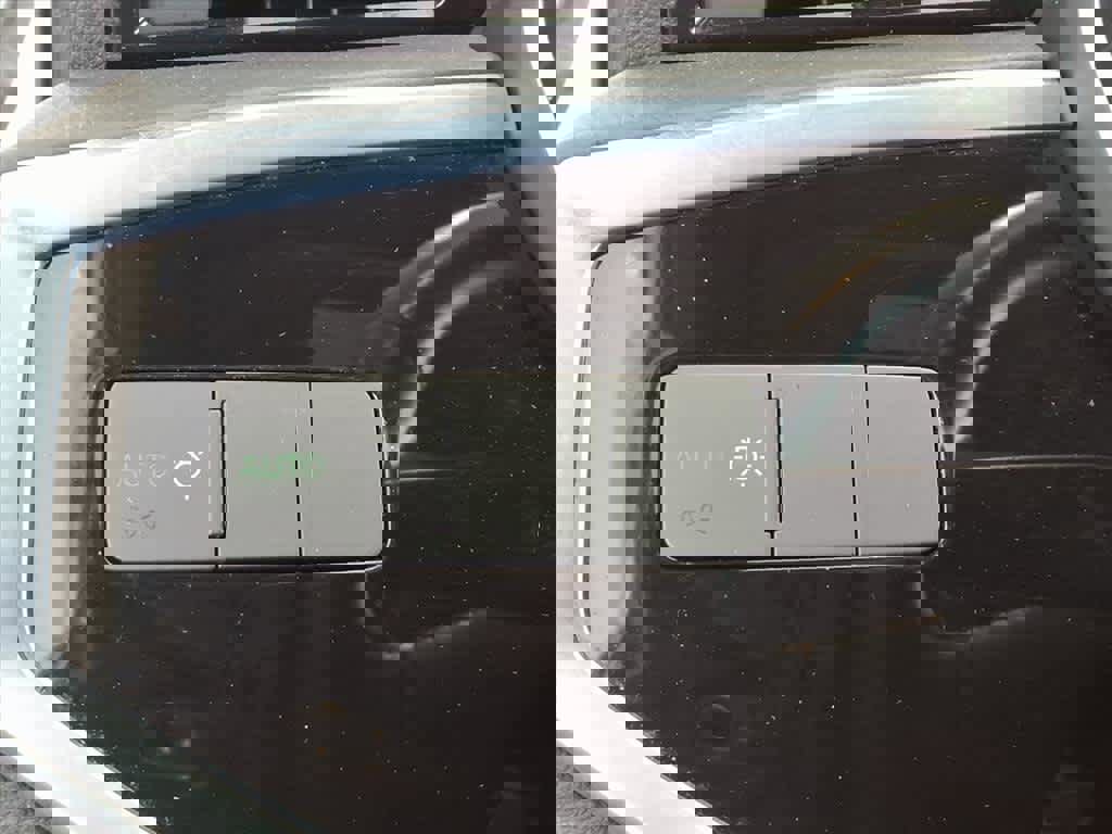 Used 2022 Audi Q3 2.0T Premium w/ Convenience Package image 11