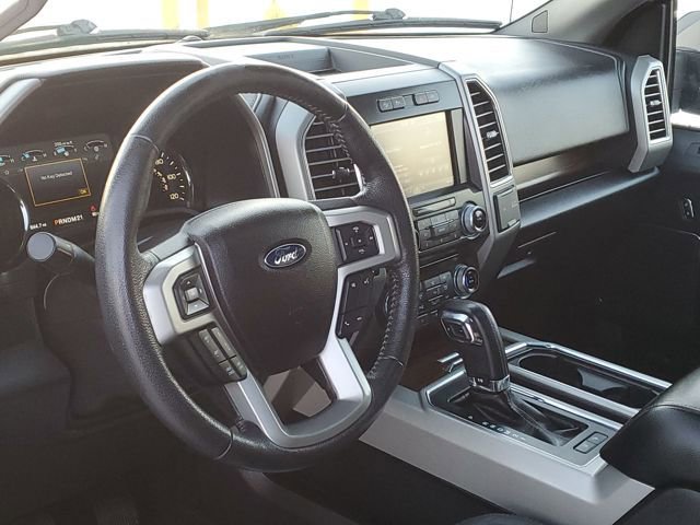 Used 2015 Ford F150 Lariat w/ Equipment Group 502A Luxury image 10