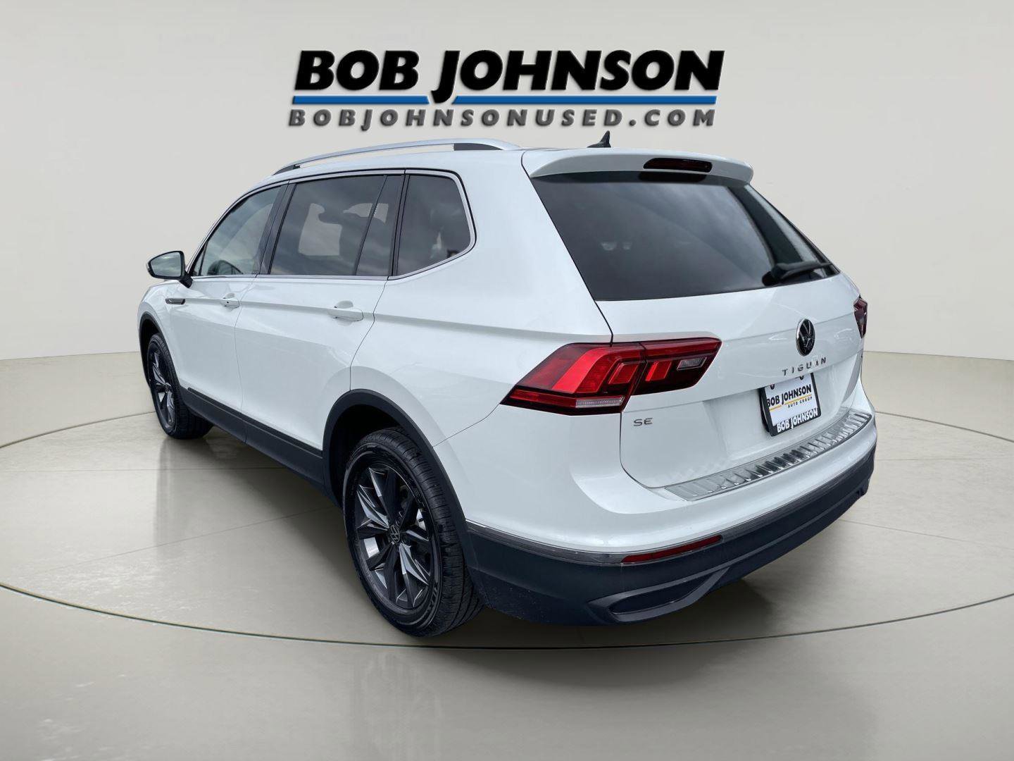 Used 2023 Volkswagen Tiguan SE AWD/4WD image 5