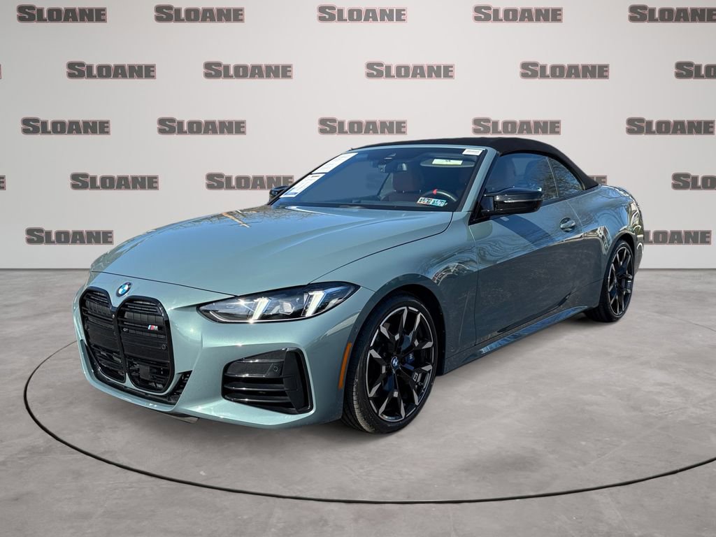 Used 2025 BMW M440i Convertible image 1