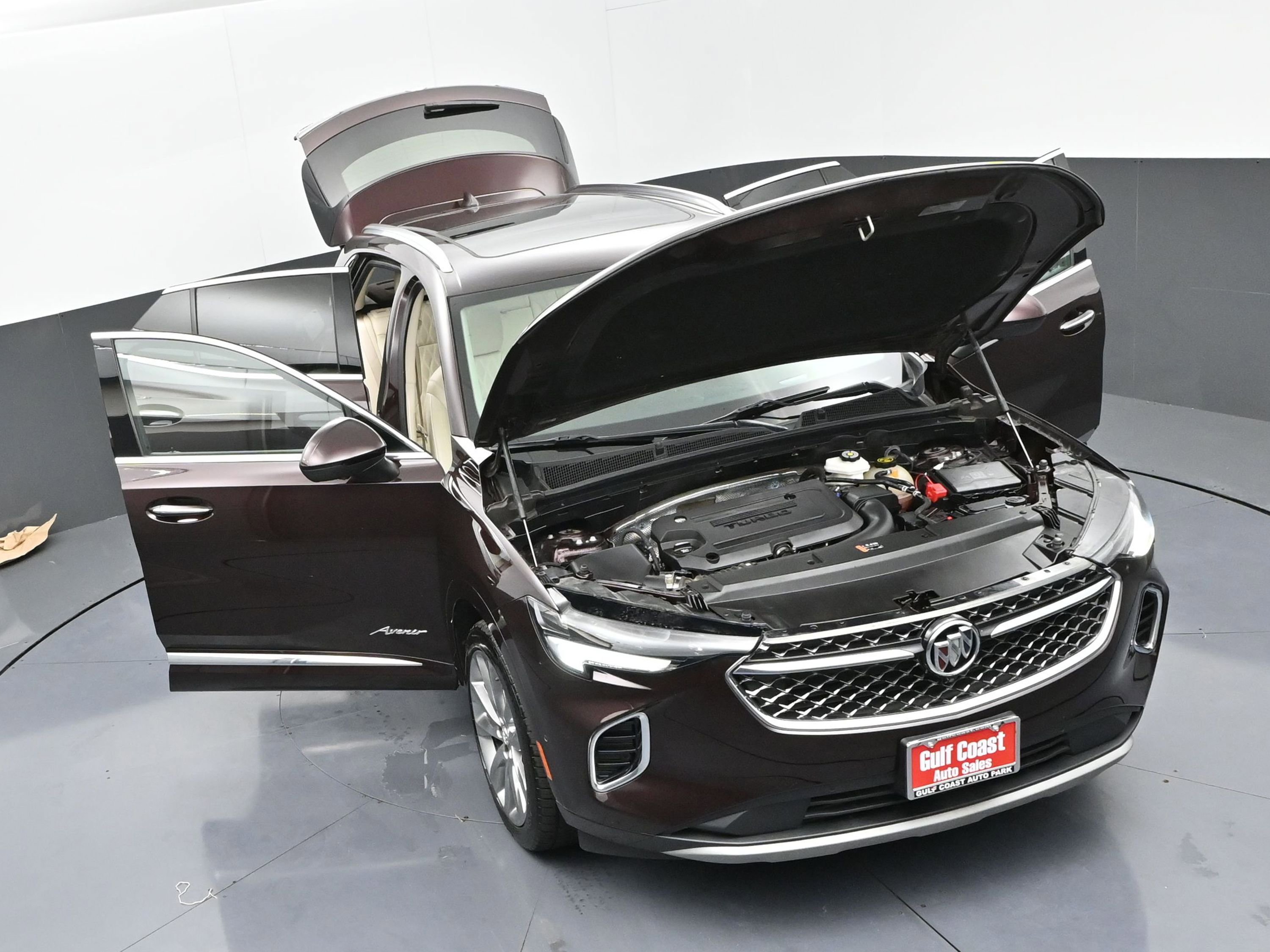 Used 2023 Buick Envision Avenir image 48