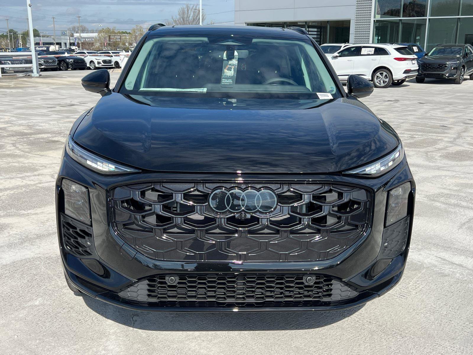 New 2026 Audi Q3 quattro 2.0T AWD/4WD image 2