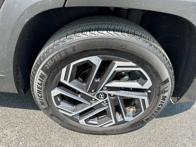 Used 2025 Hyundai Tucson Limited AWD/4WD image 7