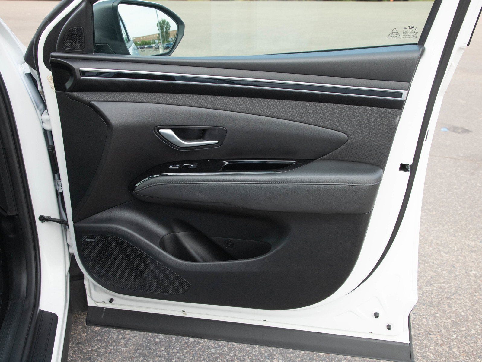 Used 2024 Hyundai Tucson Limited AWD/4WD image 9
