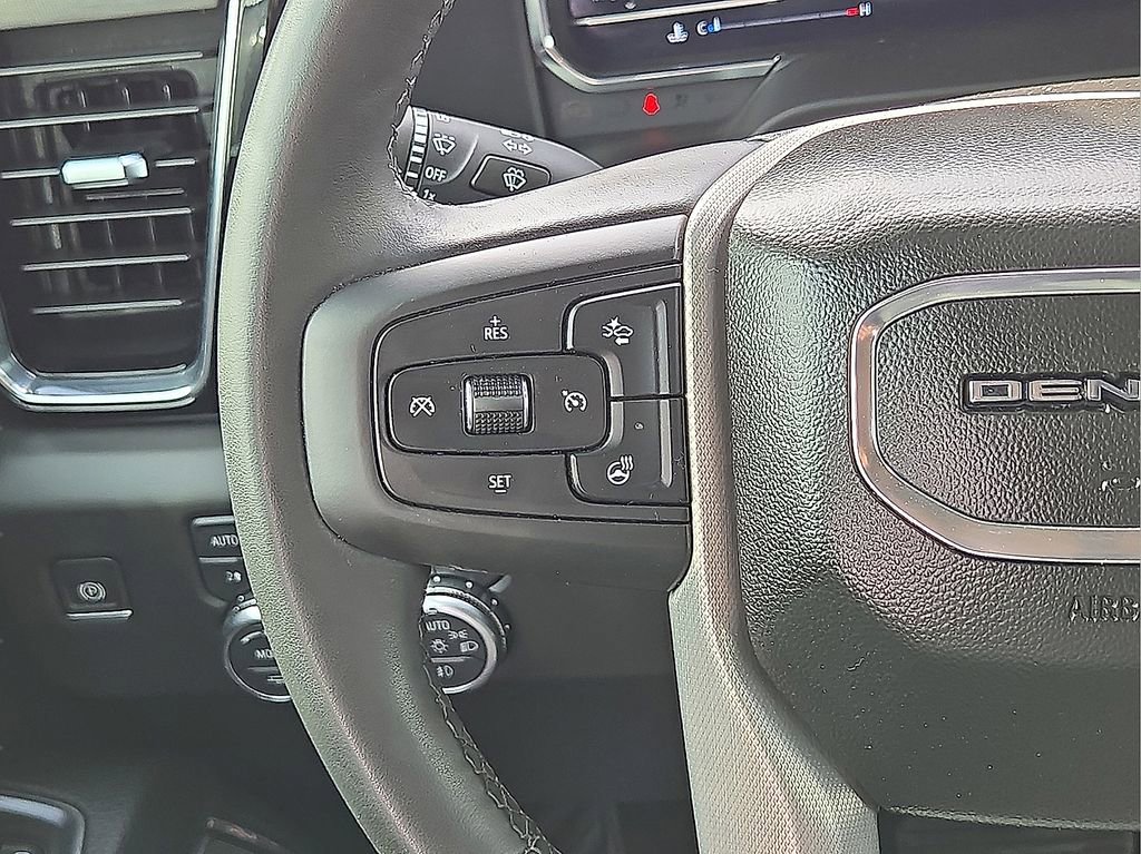 Used 2025 GMC Sierra 3500 Denali w/ Denali Reserve Package image 19