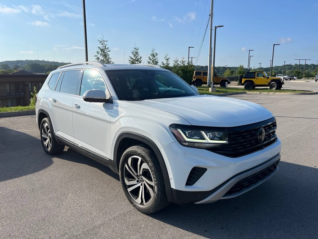 Used 2021 Volkswagen Atlas SEL Premium AWD/4WD image 2