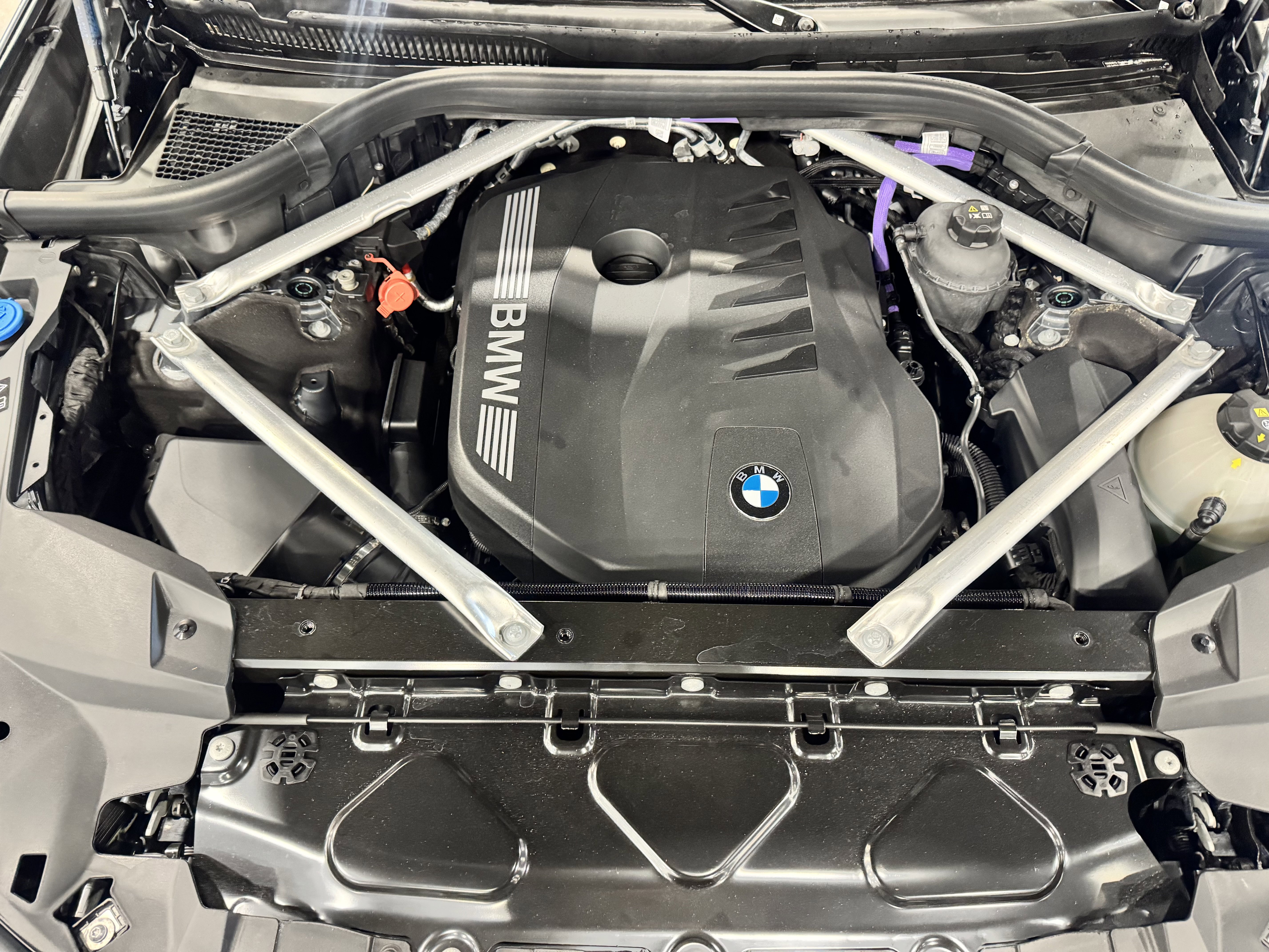 Used 2025 BMW X7 xDrive40i w/ Premium Package image 30