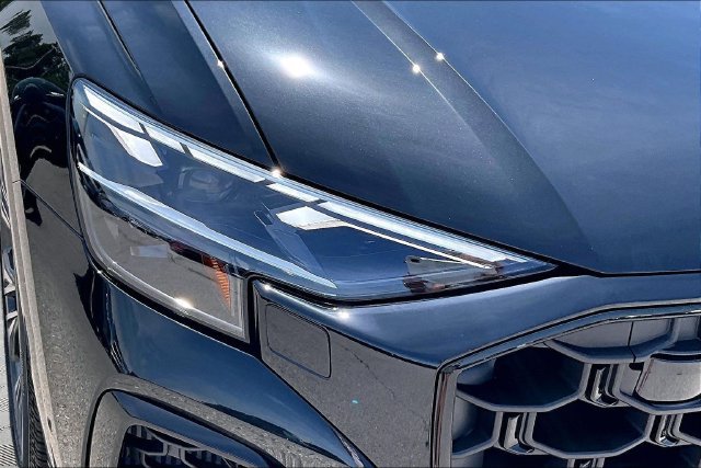 New 2026 Audi Q8 Prestige AWD/4WD image 31