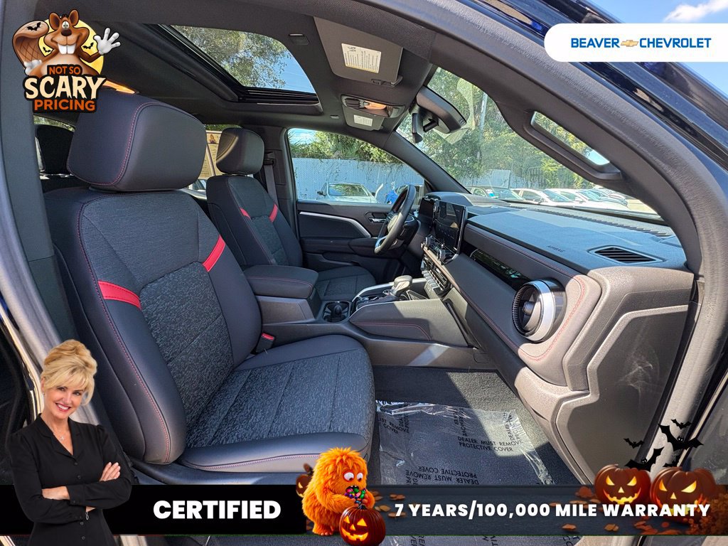 Used 2025 Chevrolet Colorado Z71 w/ Technology Package AWD/4WD image 30