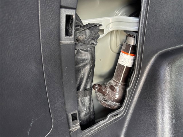 Used 2022 Toyota 4Runner SR5 Premium image 32