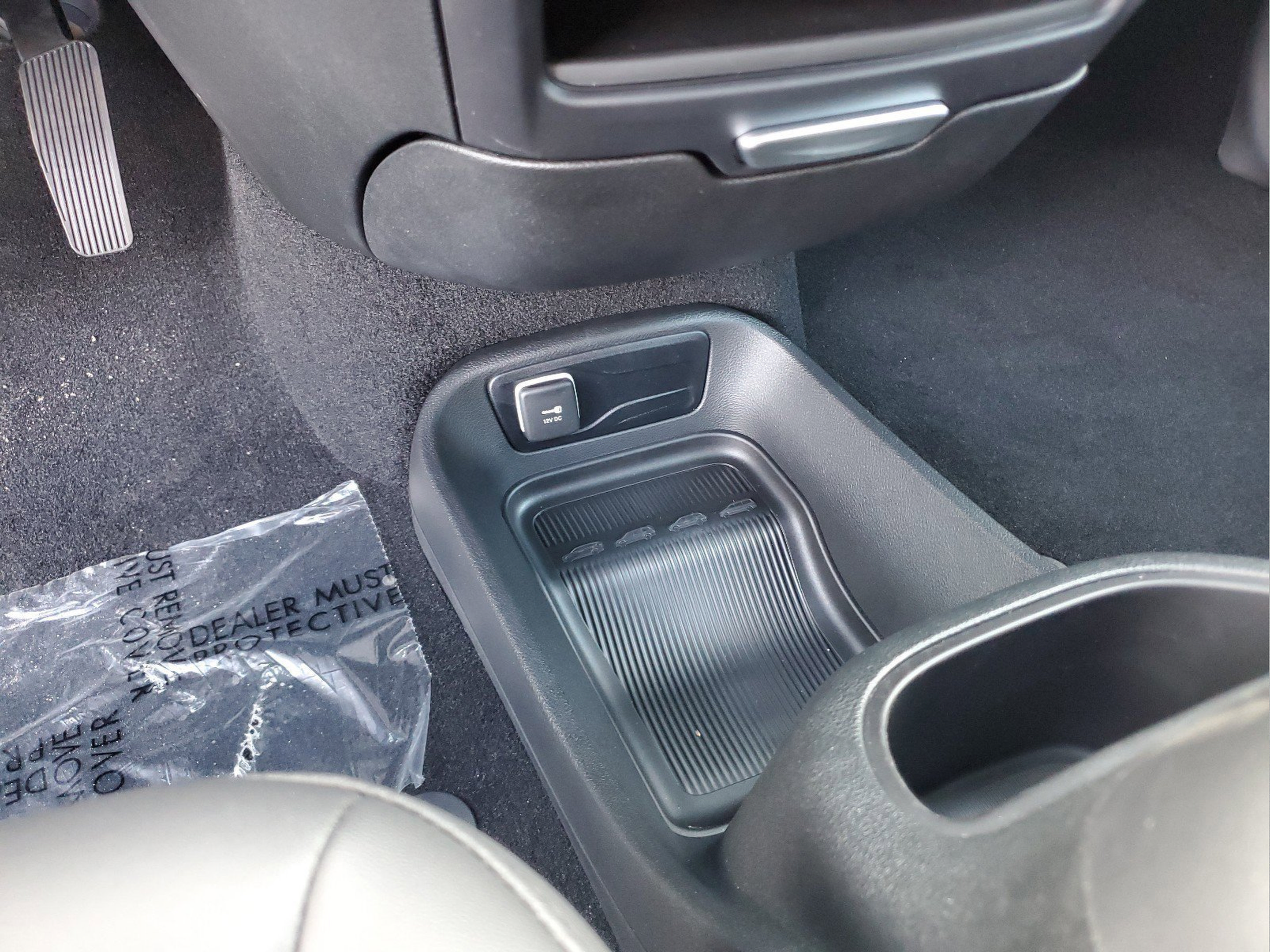 New 2026 Chrysler Voyager LX FWD image 21