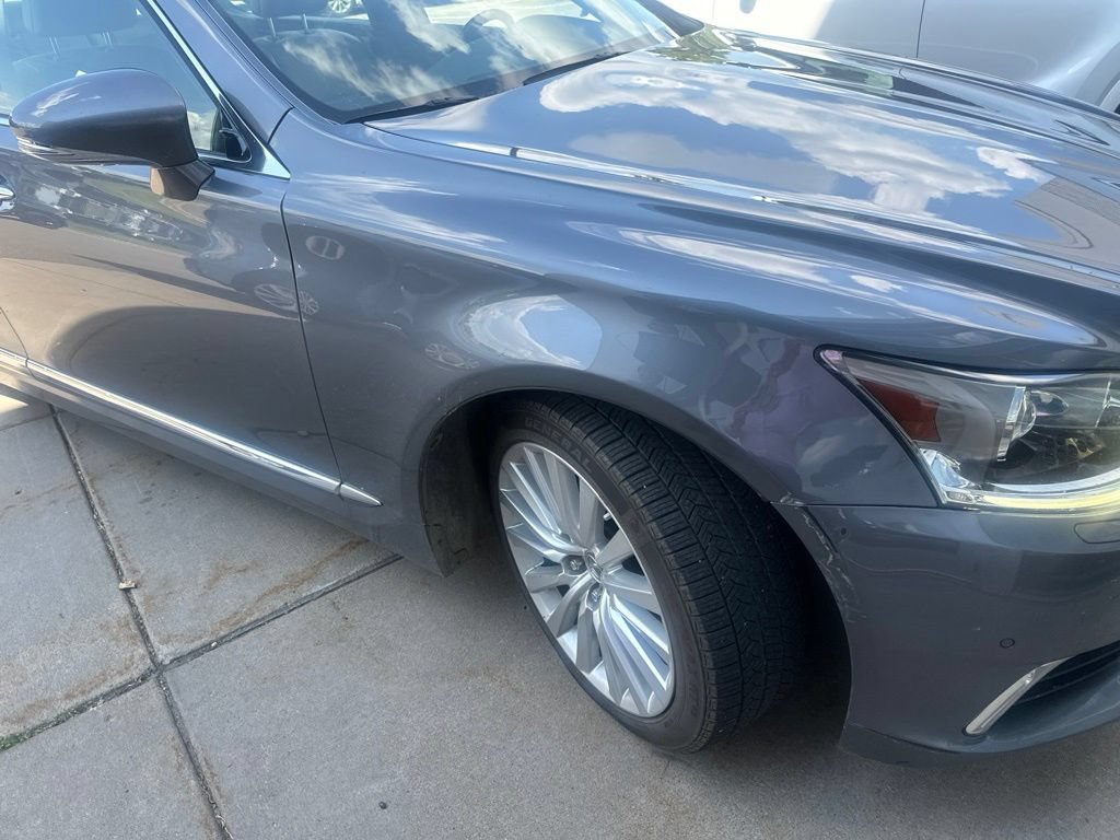 Used 2017 Lexus LS 460 AWD w/ Comfort Package image 17