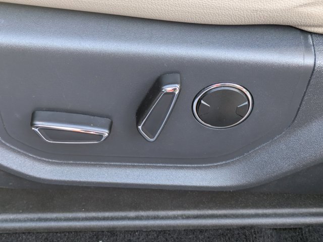 Used 2024 Ford Expedition Max Limited image 17