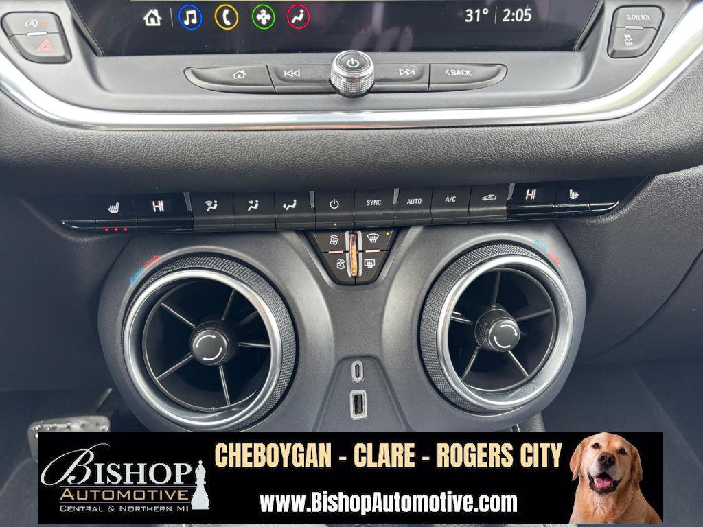 Used 2023 Chevrolet Blazer LT w/ Convenience Package image 39