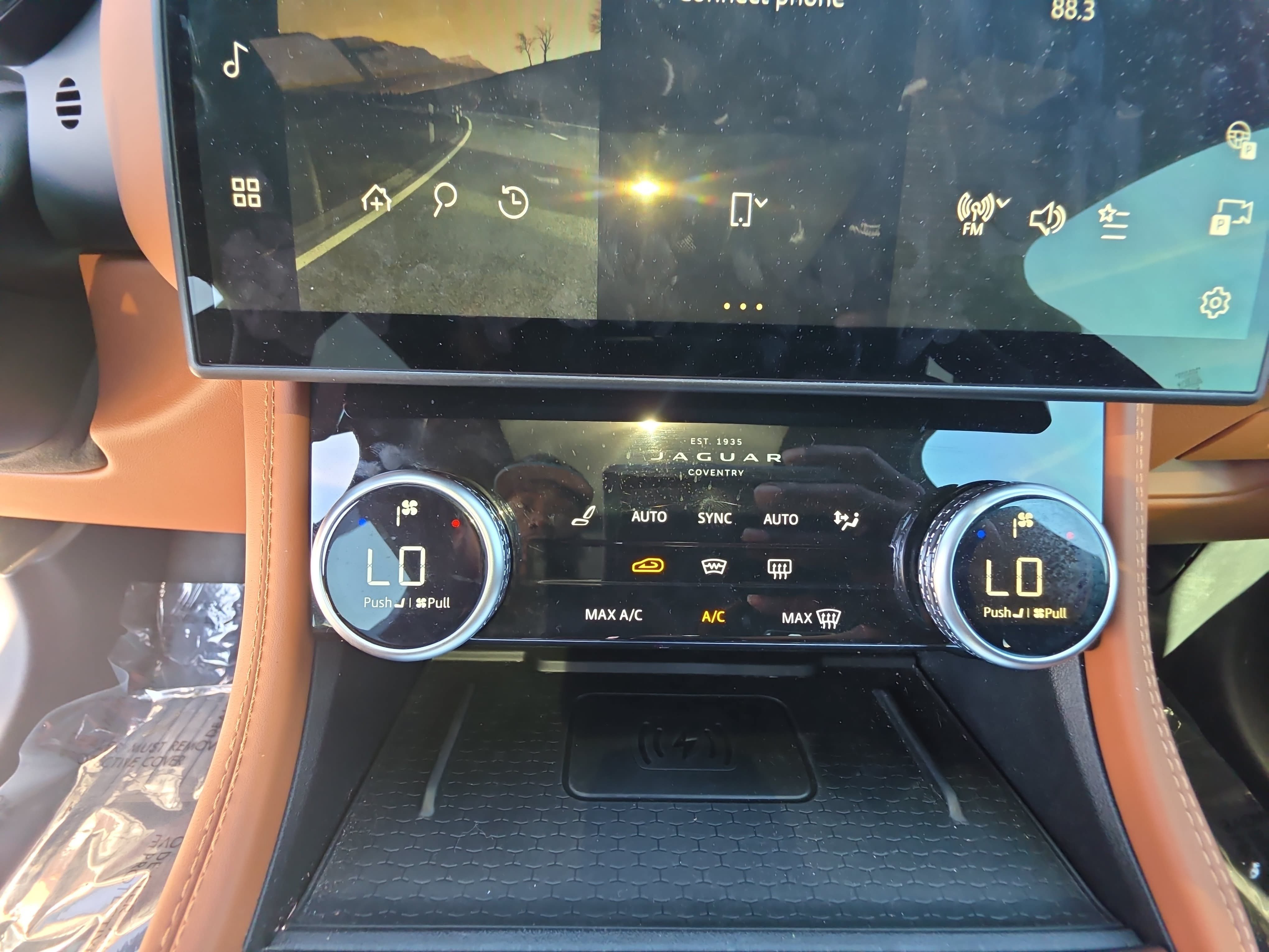 Used 2025 Jaguar F-PACE SVR 575 Edition AWD/4WD image 21