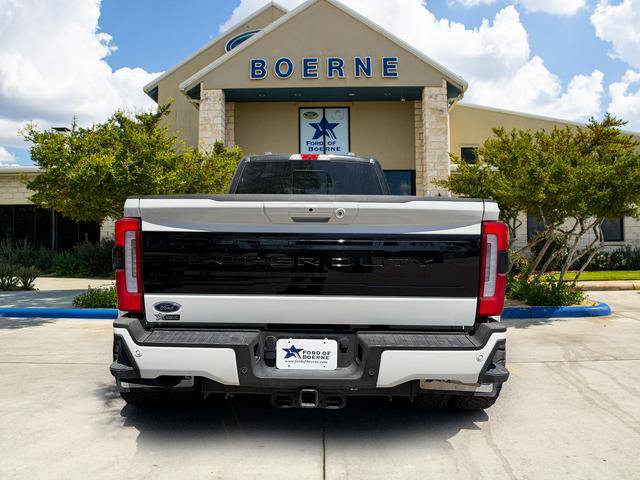 Used 2026 Ford F350 Platinum AWD/4WD image 4