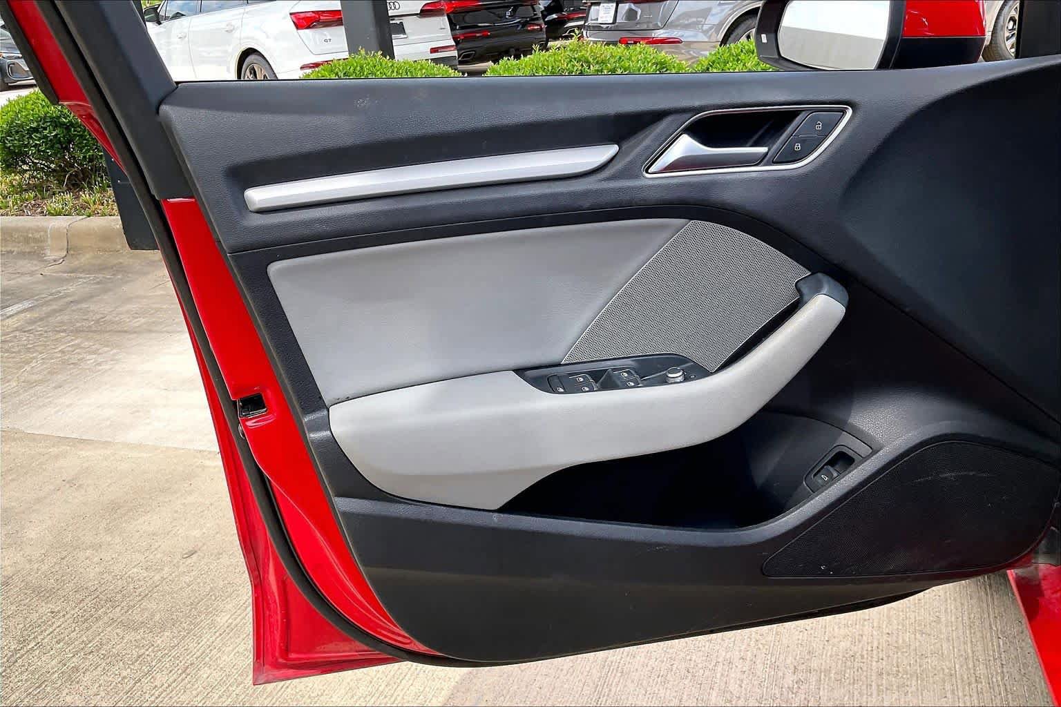 Used 2018 Audi A3 2.0T Premium w/ Convenience Package image 21