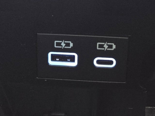 Used 2022 Toyota Tundra SR5 image 11