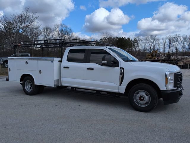 New 2026 Ford F350 XL RWD image 2